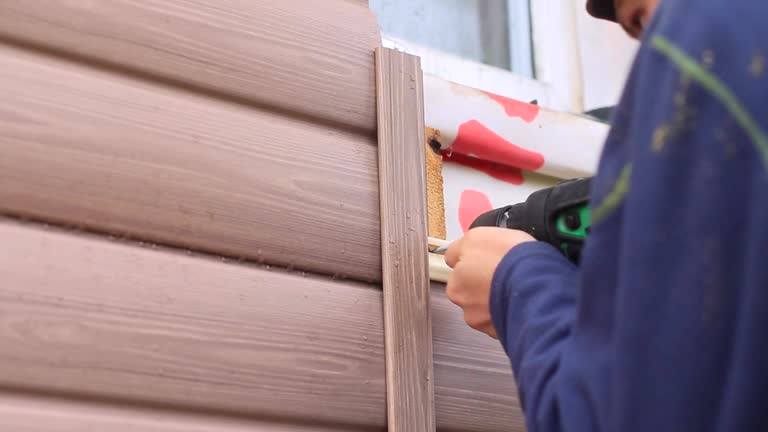Best Stone Veneer Siding  in Highlands, NC